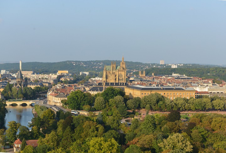Galeries d’art à Metz : guide des quartiers artistiques