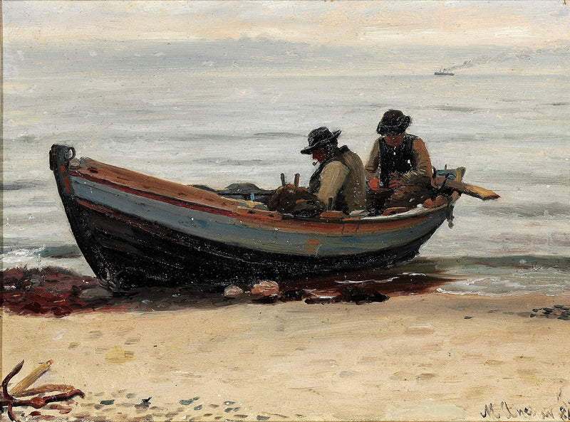 To fiskere reparerer deres net i deres båd på stranden. - Michael Peter Ancher