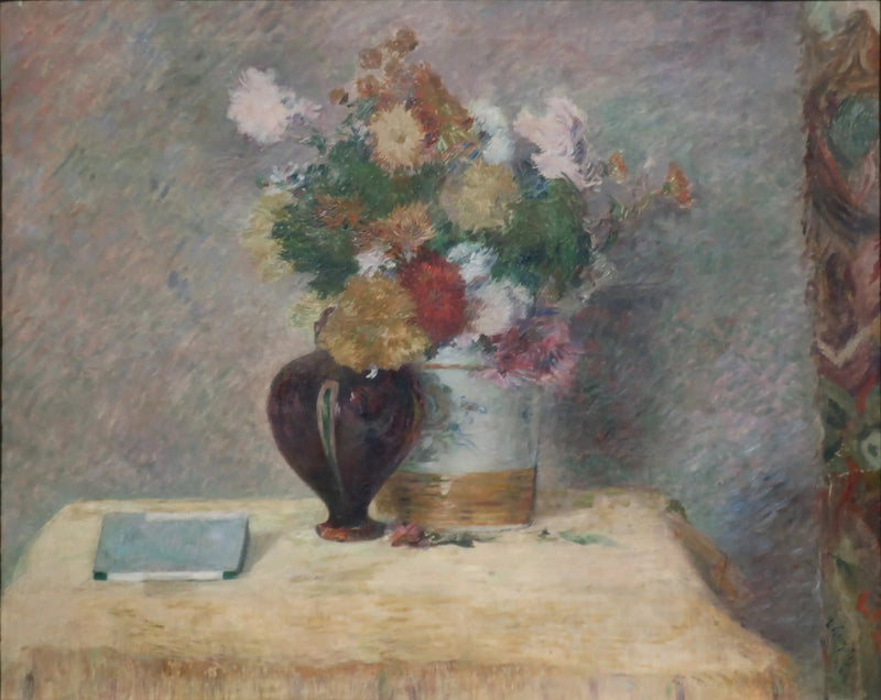 Blomster og japansk bog på et bord - Paul Gauguin