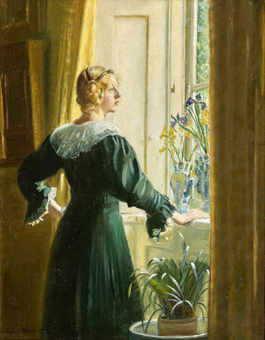 Kunstnerens datter, Helga Ancher, står ved et solrigt vindue. - Michael Peter Ancher