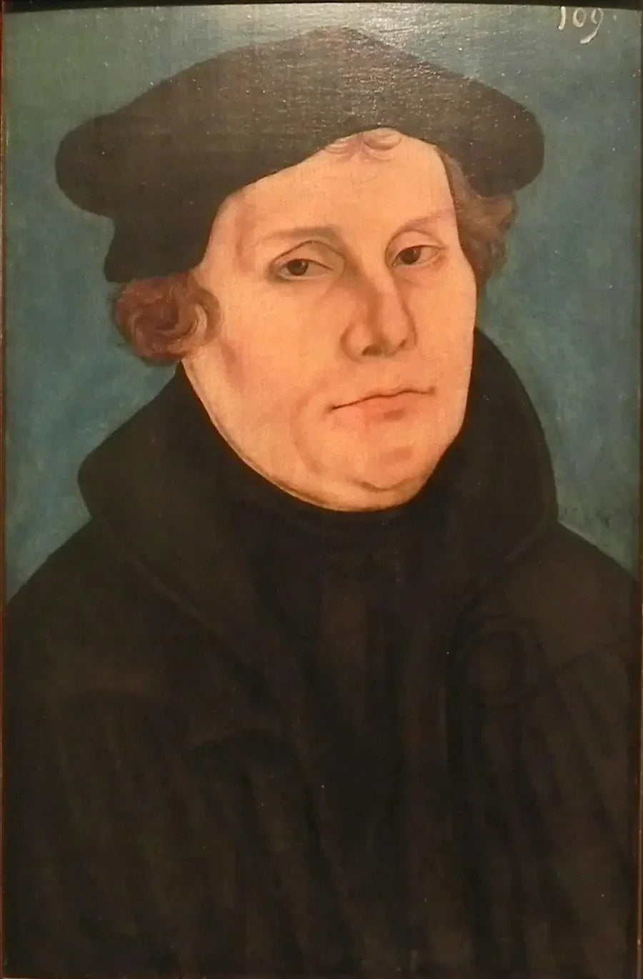 Martin Luther, en bust, vendende mod højre - Lucas Cranach den Ældre