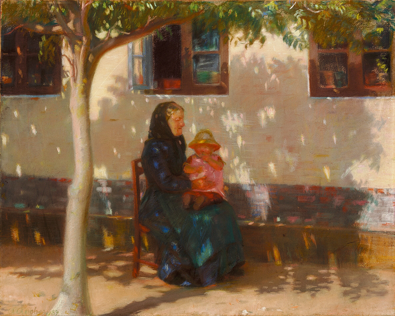 En kvinde fra Skagen sidder med babyen Helga Ancher foran et hvidt hus. - Anna Ancher